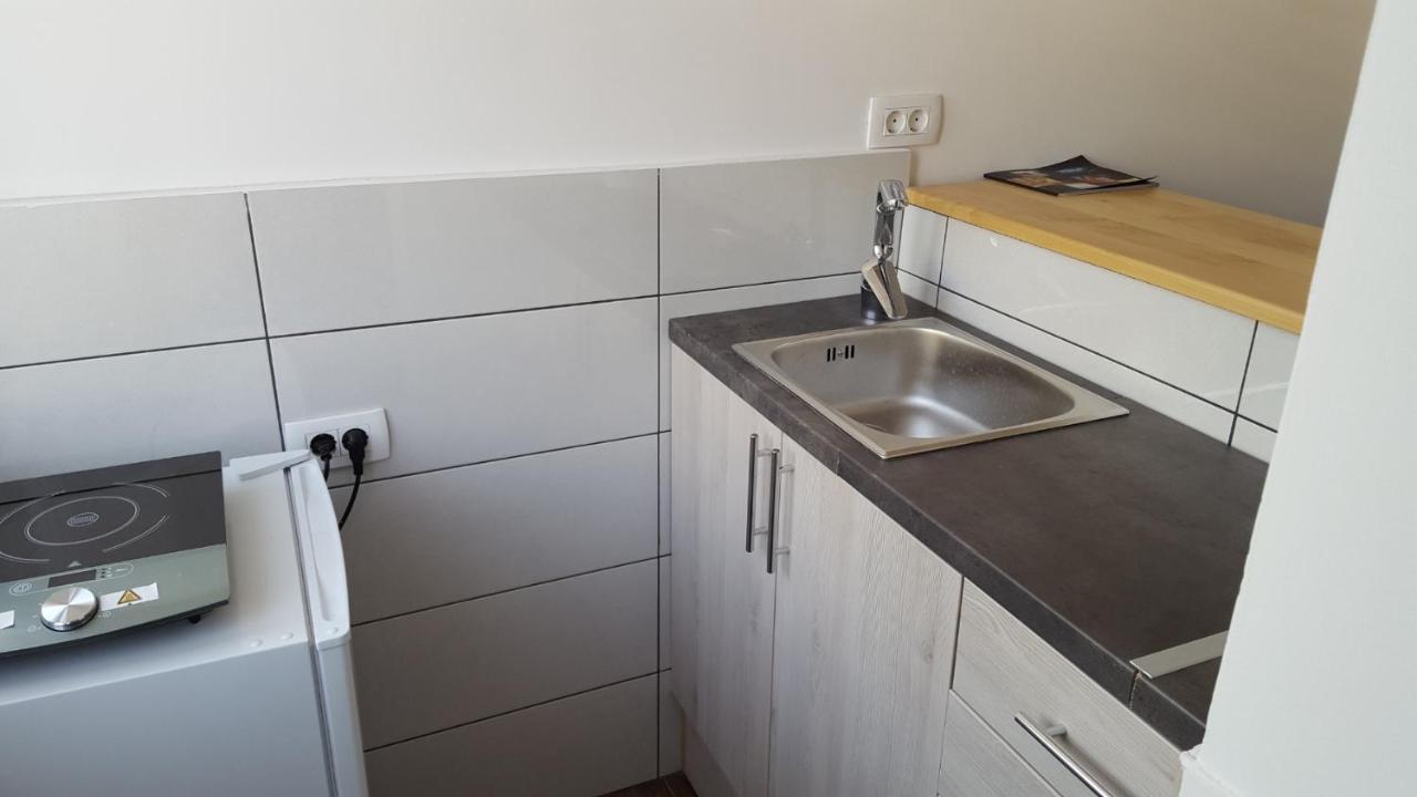 Apartmani Bonaca U Centru Niksica Exterior foto